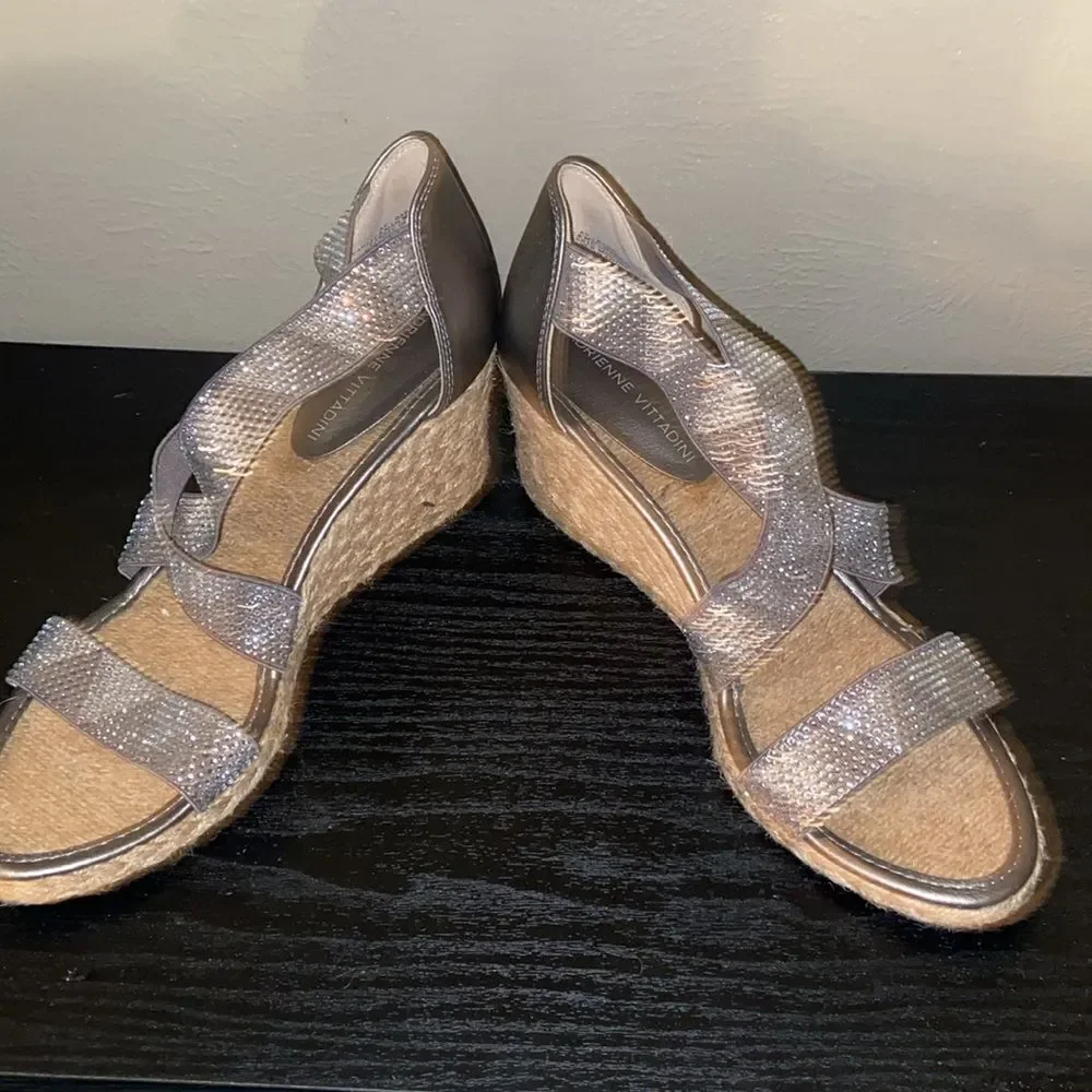 Adrienne Vittadini Barri Espadrille Wedge Sandal Shimmer ladies 8